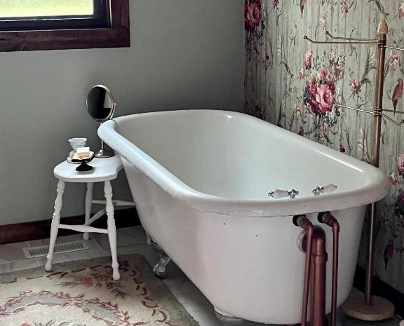 548591747